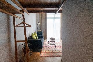 Room Room