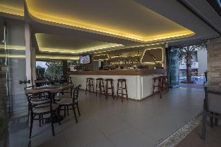 Golden Bay Suites