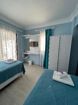 Room Room