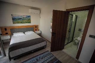 Royalova Otel