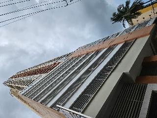 Pacific Bay Grand Suites