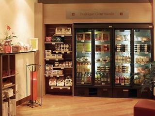 Restaurant
 di Suite Novotel Marseille Centre Euromed