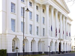 General view
 di Mercure Queens Hotel