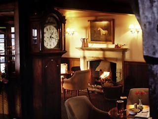 Bar
 di Mercure Dorking White Horse Hotel