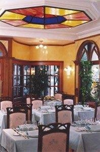 General view
 di Best Western La Porte De France