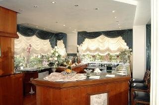 General view
 di BEST WESTERN Hotel Globus