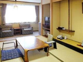 General view
 di Misono (Japanese Or Bed)