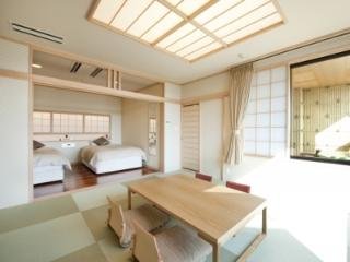 General view
 di Kangetsuen (Japanese)