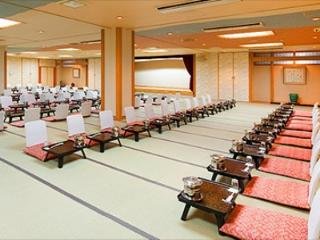 General view
 di Kangetsuen (Japanese)