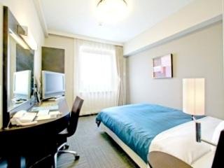 General view
 di Hotel Route Inn Yokohama Bashamichi