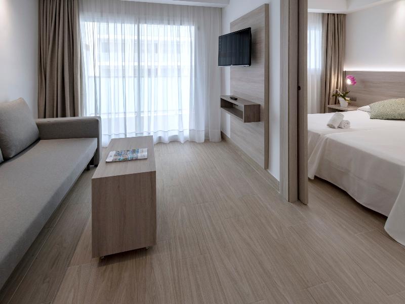 4R Salou Park Resort II image