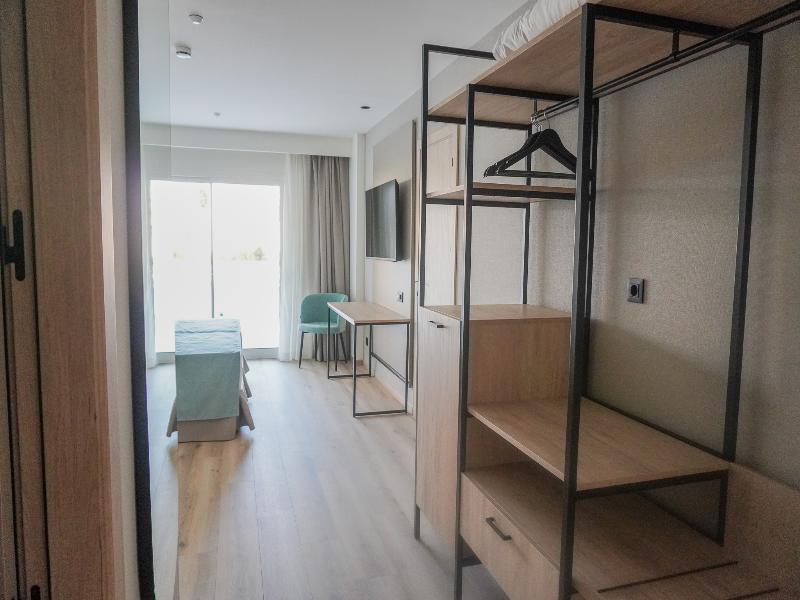 AR Roca Esmeralda & Spa image