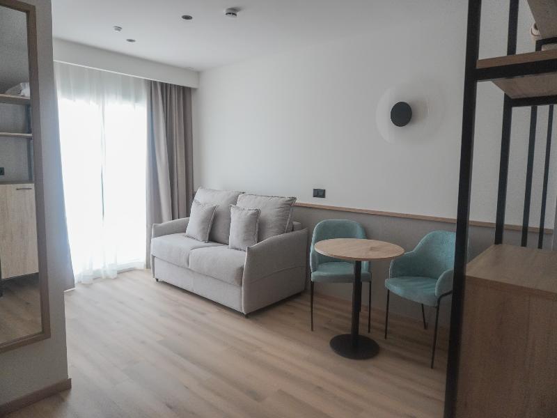 AR Roca Esmeralda & Spa image