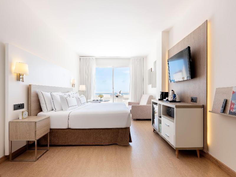 Melia Sitges image