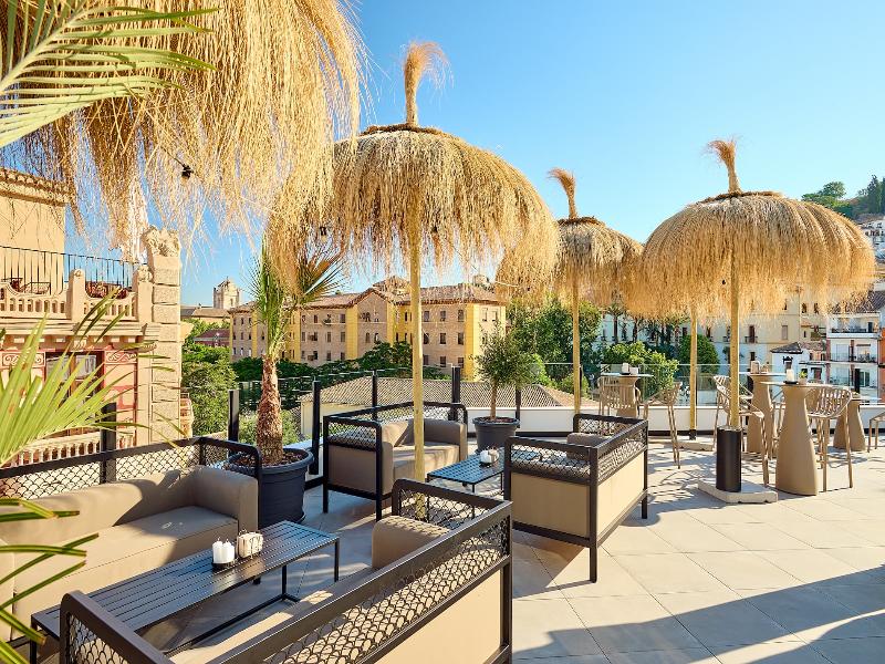 Boutique Hotel Luna Triunfo Granada  image