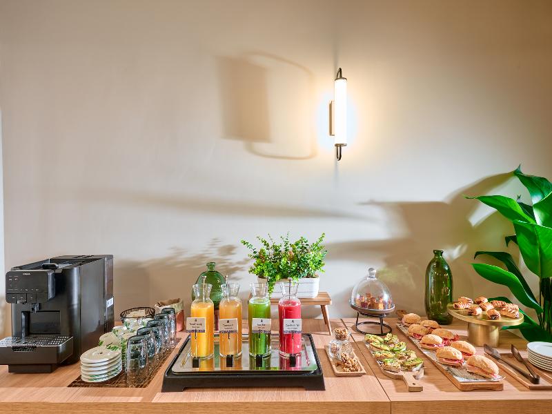 Boutique Hotel Luna Triunfo Granada  image