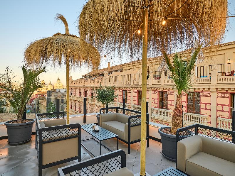 Boutique Hotel Luna Triunfo Granada  image