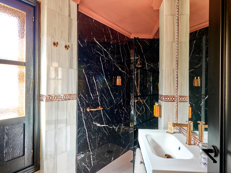 Boutique Hotel Luna Triunfo Granada  image