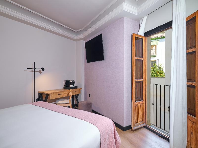 Boutique Hotel Luna Triunfo Granada  image