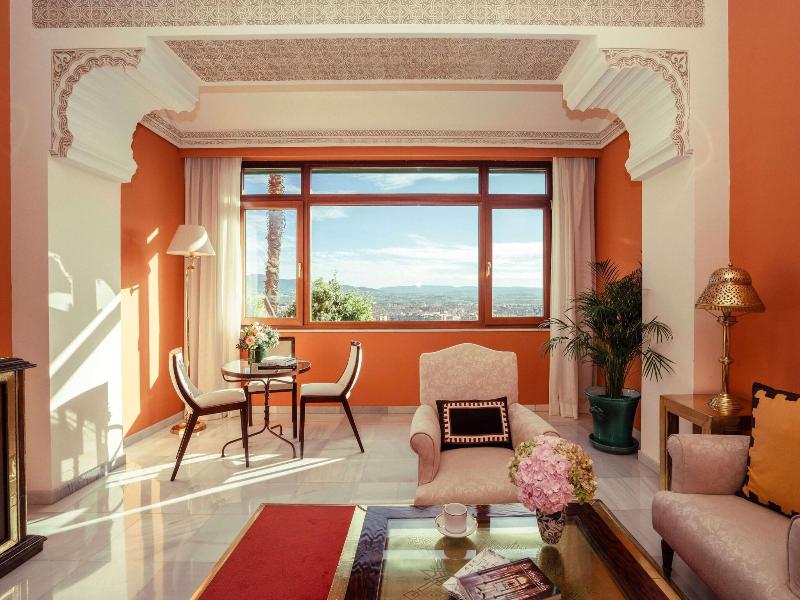 Hotel Alhambra Palace image