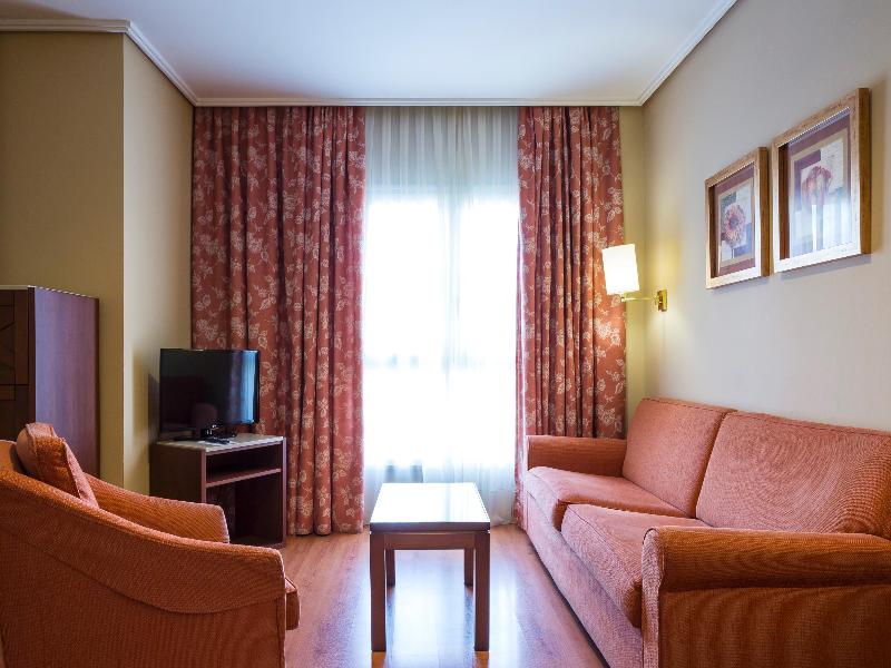 Fotos Hotel Ilunion Alcora Sevilla