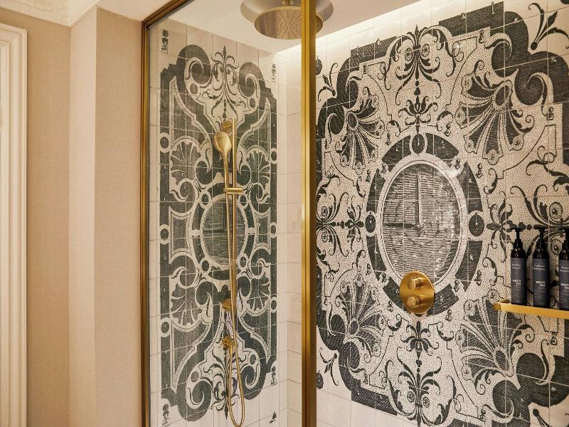 The Palace, A Luxury Collection Hotel image