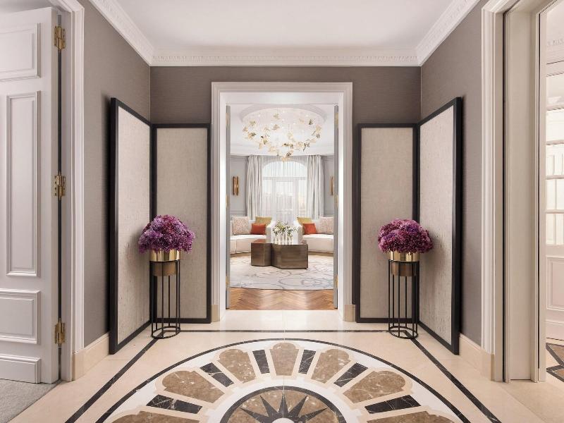 The Palace, A Luxury Collection Hotel image