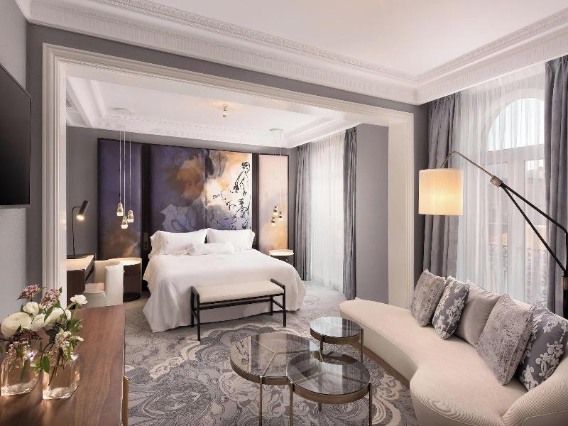 The Palace, A Luxury Collection Hotel image