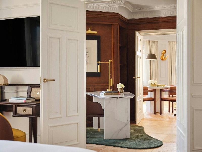 The Palace, A Luxury Collection Hotel image