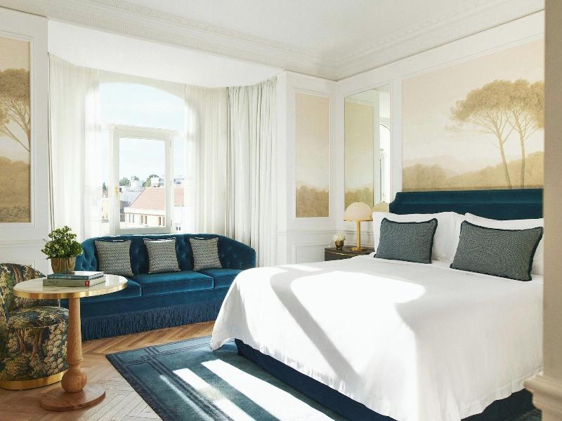 The Palace, A Luxury Collection Hotel image