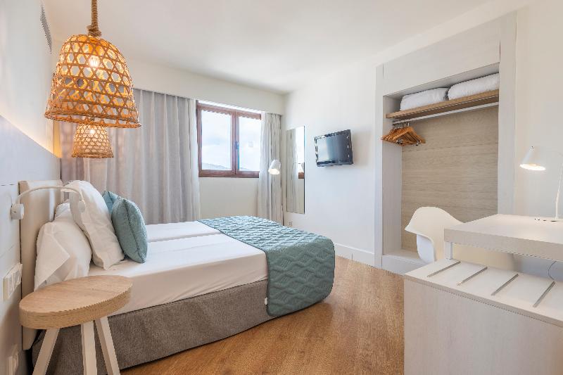 Leonardo Royal & Suites hotel Ibiza Santa Eulalia image