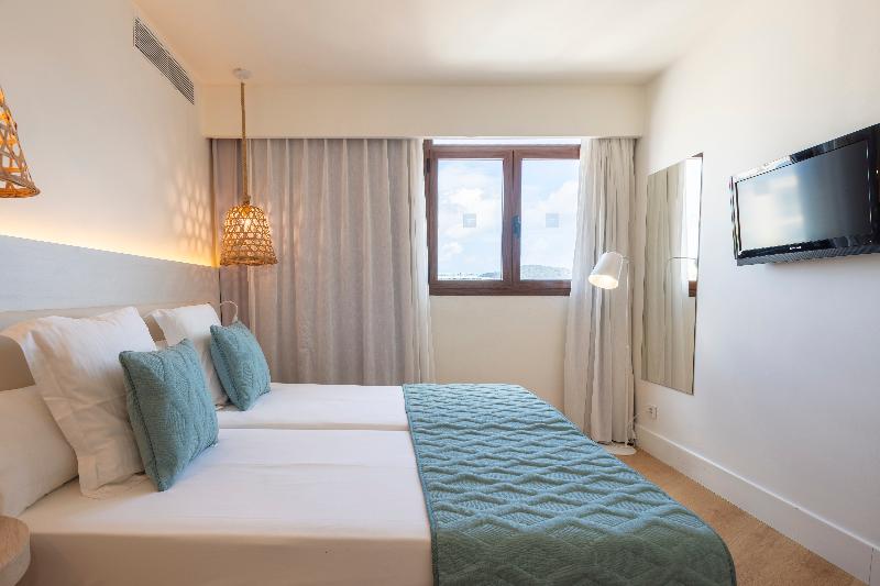 Leonardo Royal & Suites hotel Ibiza Santa Eulalia image