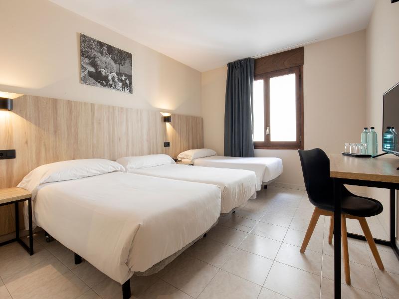 Hotel Encamp image