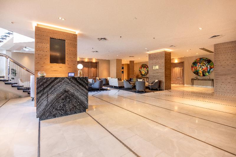 Crowne Plaza Porto image