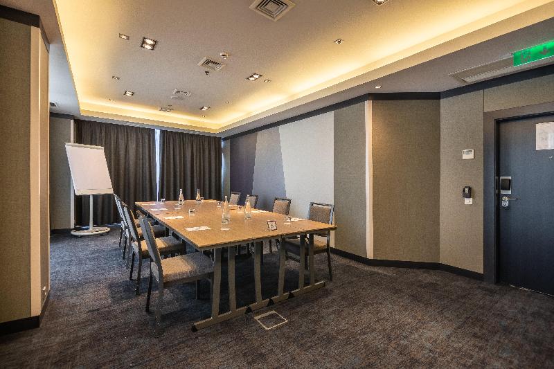 Crowne Plaza Porto image