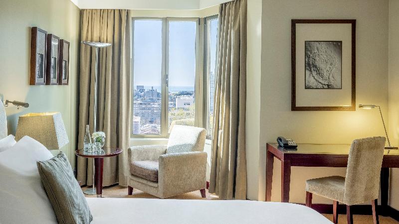 Crowne Plaza Porto image