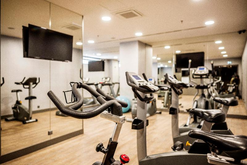 Crowne Plaza Porto image
