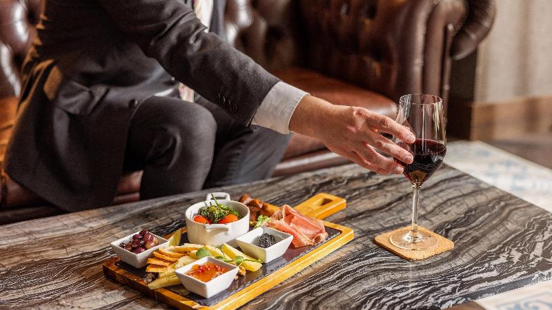 Crowne Plaza Porto image