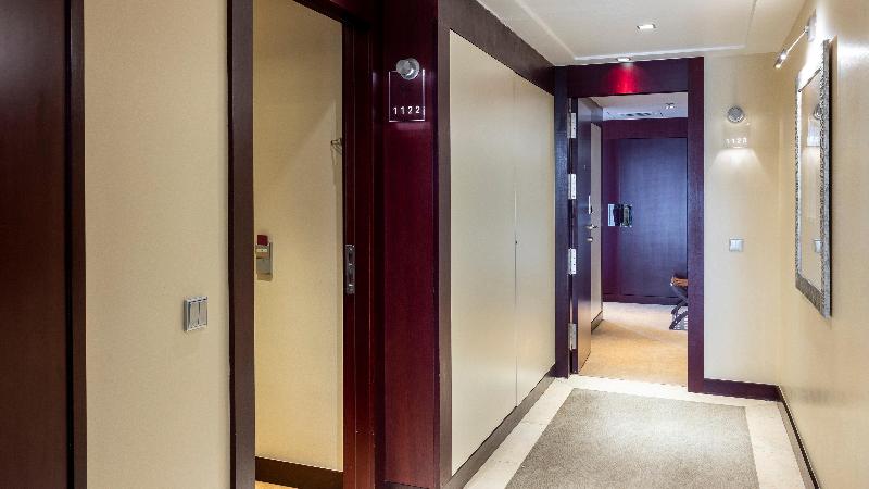 Crowne Plaza Porto image