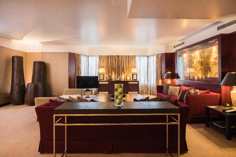 Crowne Plaza Porto image