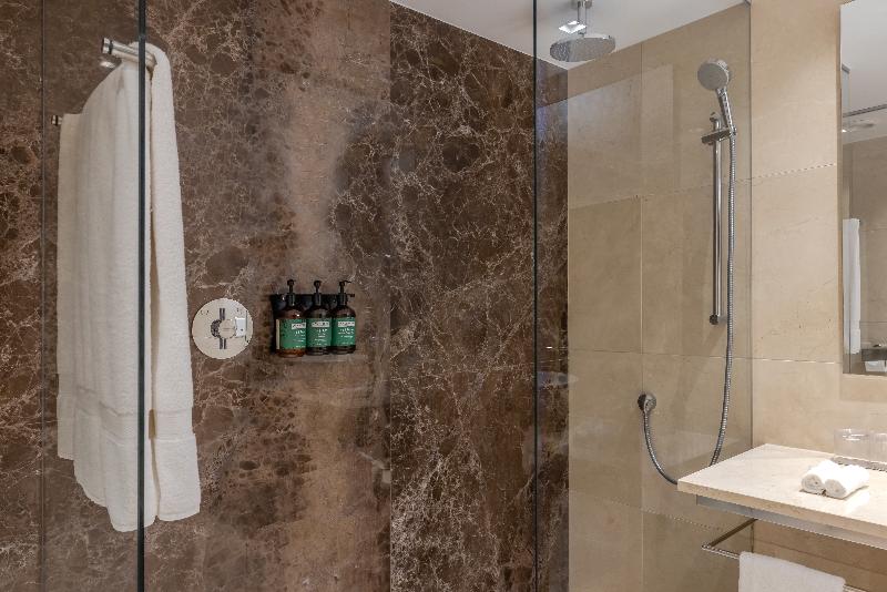 Crowne Plaza Porto image