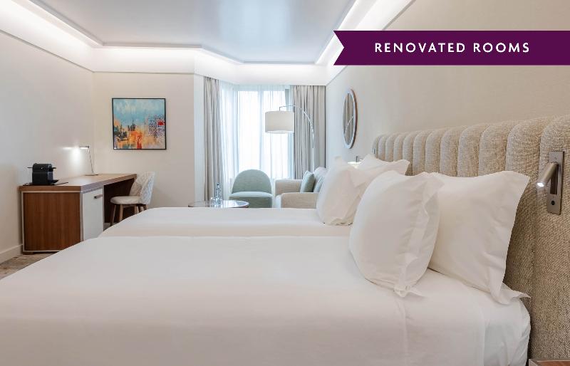 Crowne Plaza Porto image