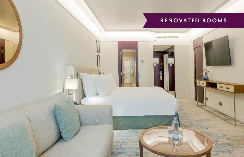 Crowne Plaza Porto image