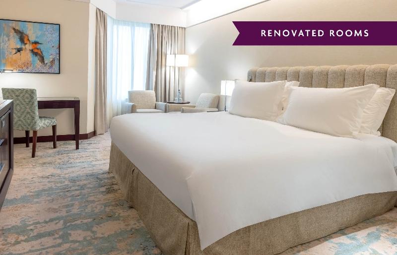 Crowne Plaza Porto image