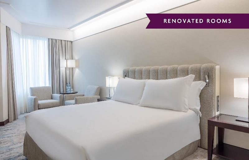 Crowne Plaza Porto image