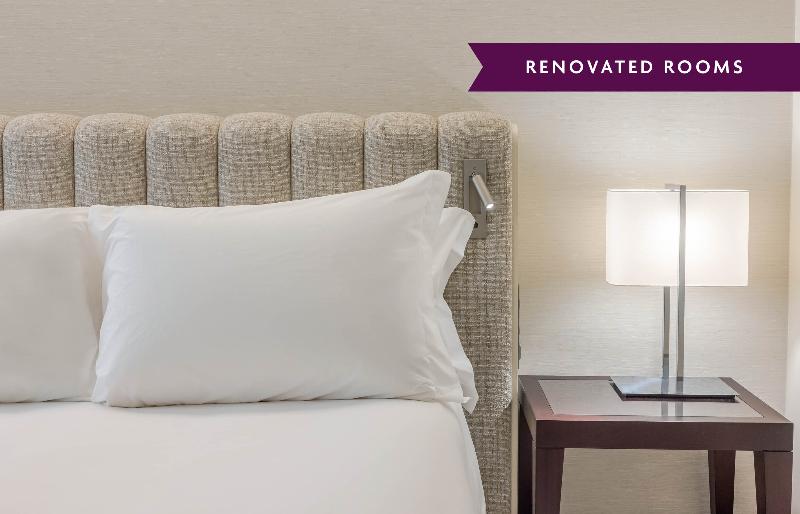 Crowne Plaza Porto image