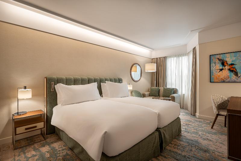 Crowne Plaza Porto image