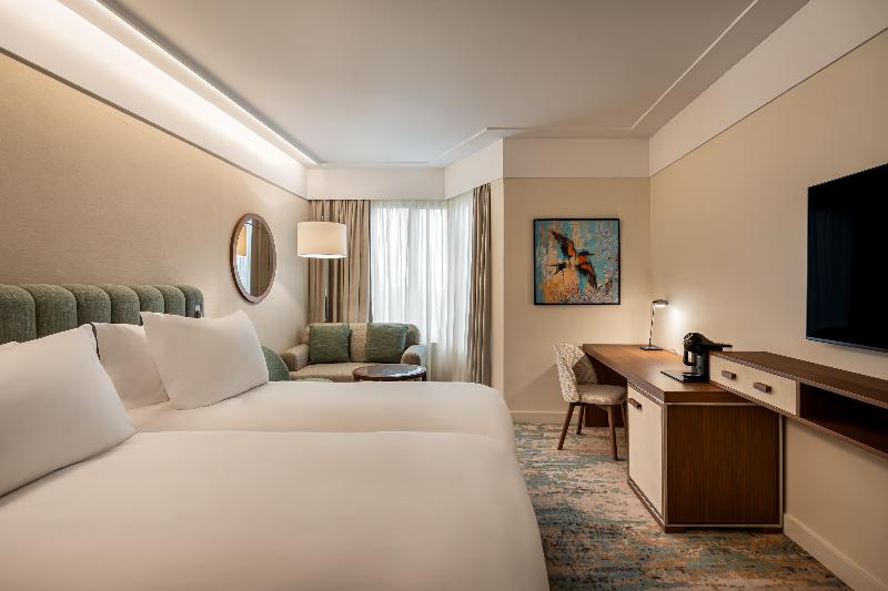 Crowne Plaza Porto image