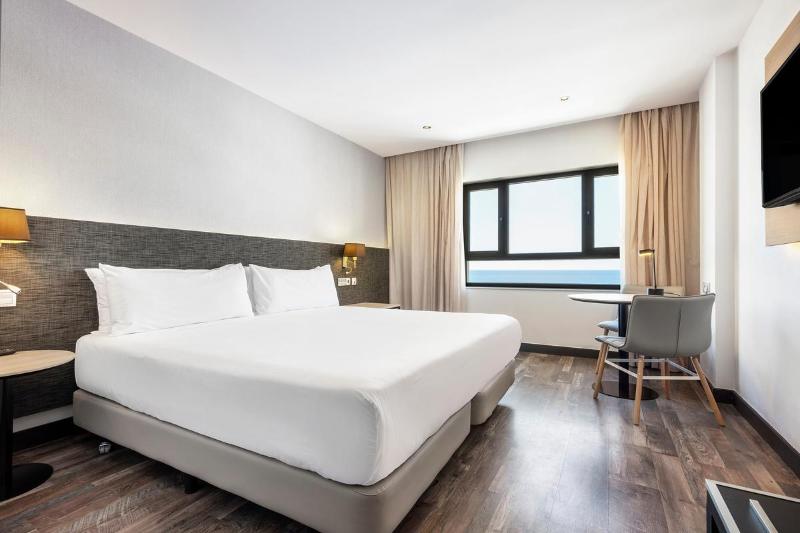 Tryp La Caleta Tryp La Caleta