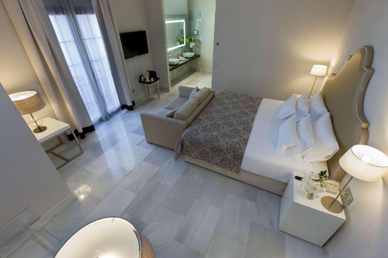NH Collection Palacio de Cordoba image